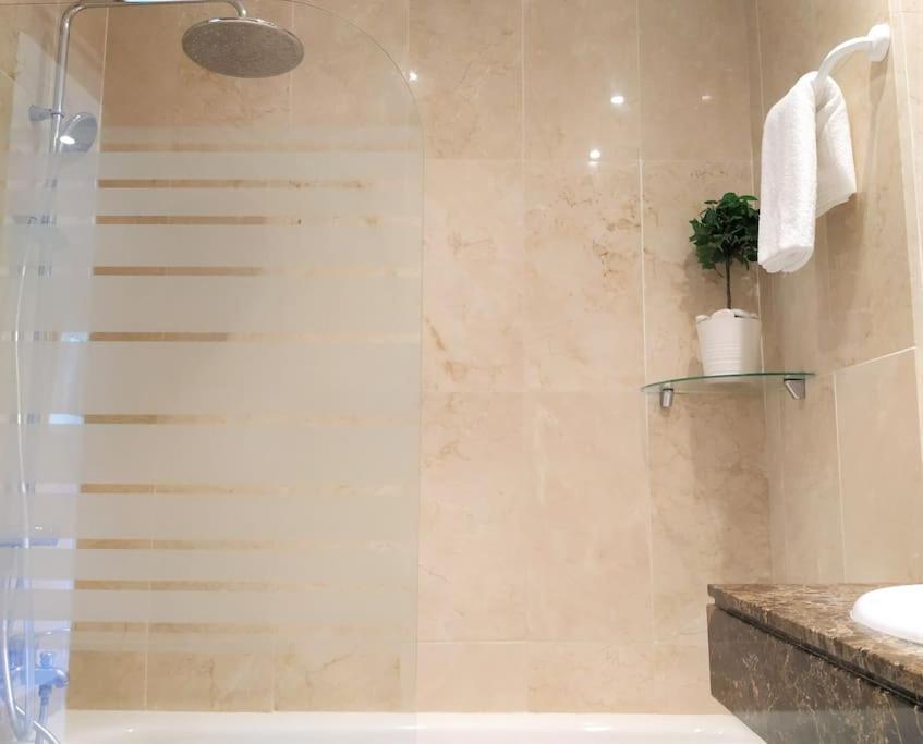 Brisa Quebrada Beach, 2 Bed, Sea Views, Pool Беналмадена Екстериор снимка